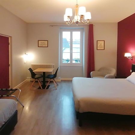 Hotel Le Dormeux Mehun-sur-Yevre Luaran gambar