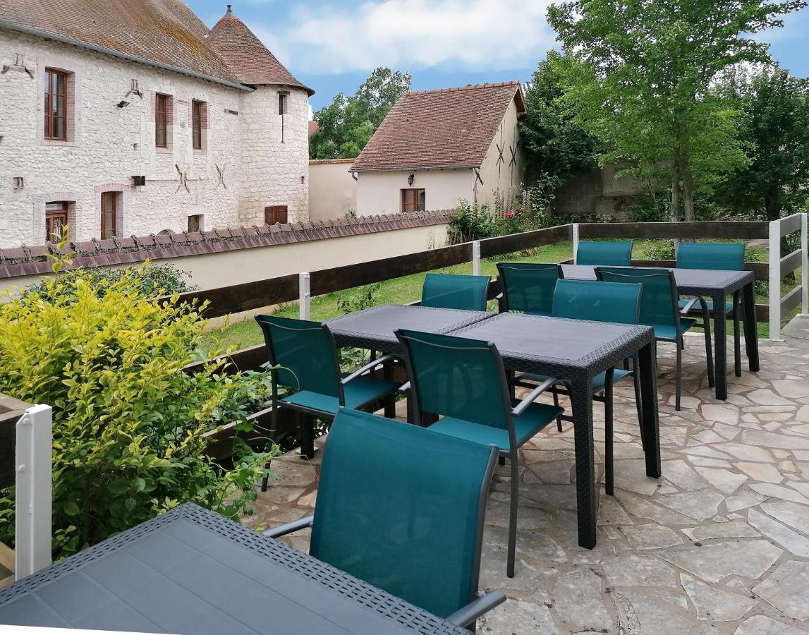 Hotel Le Dormeux Mehun-sur-Yevre Luaran gambar