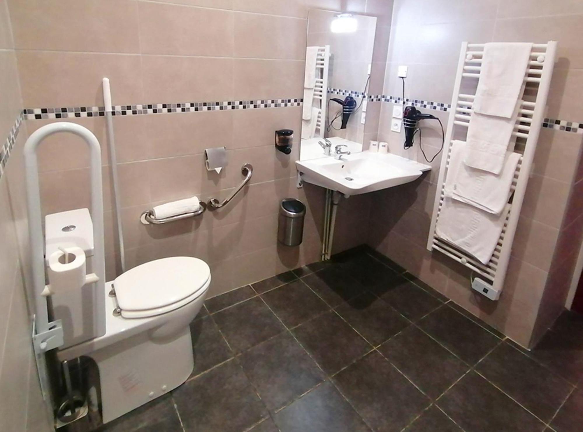 Hotel Le Dormeux Mehun-sur-Yevre Luaran gambar